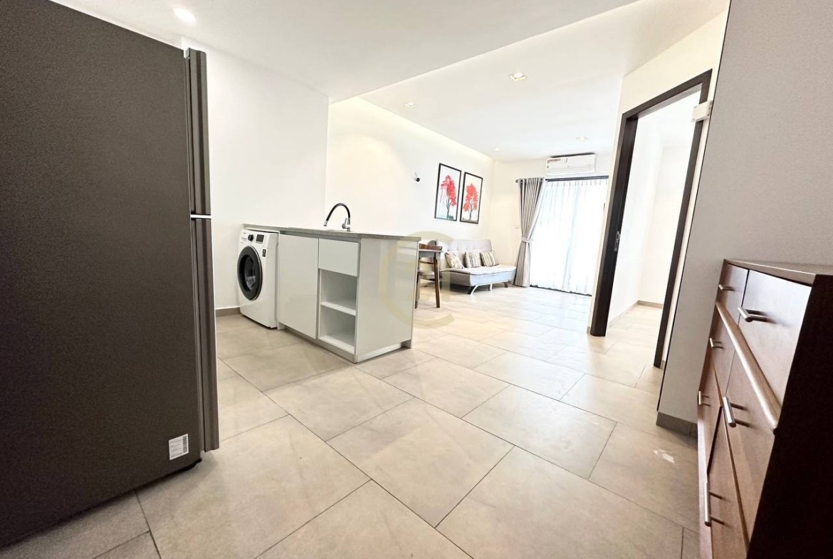 Luxury one bedroom For Rent At Urban Village 