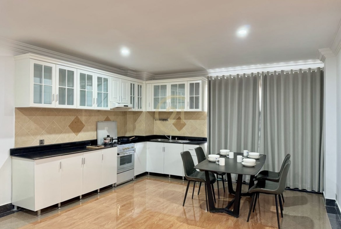 Biggest Two Bedroom for rent at BKK1