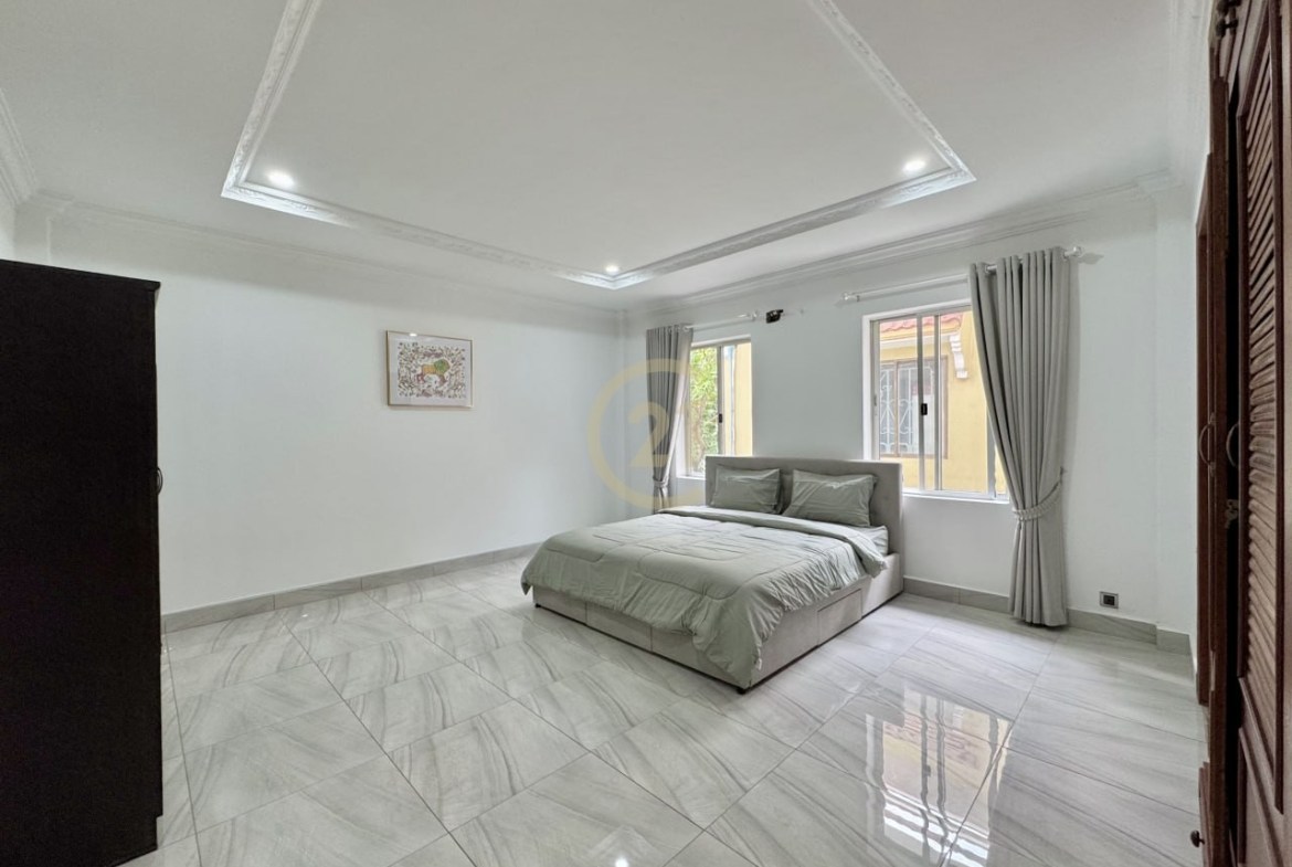 Biggest Two Bedroom for rent at BKK1
