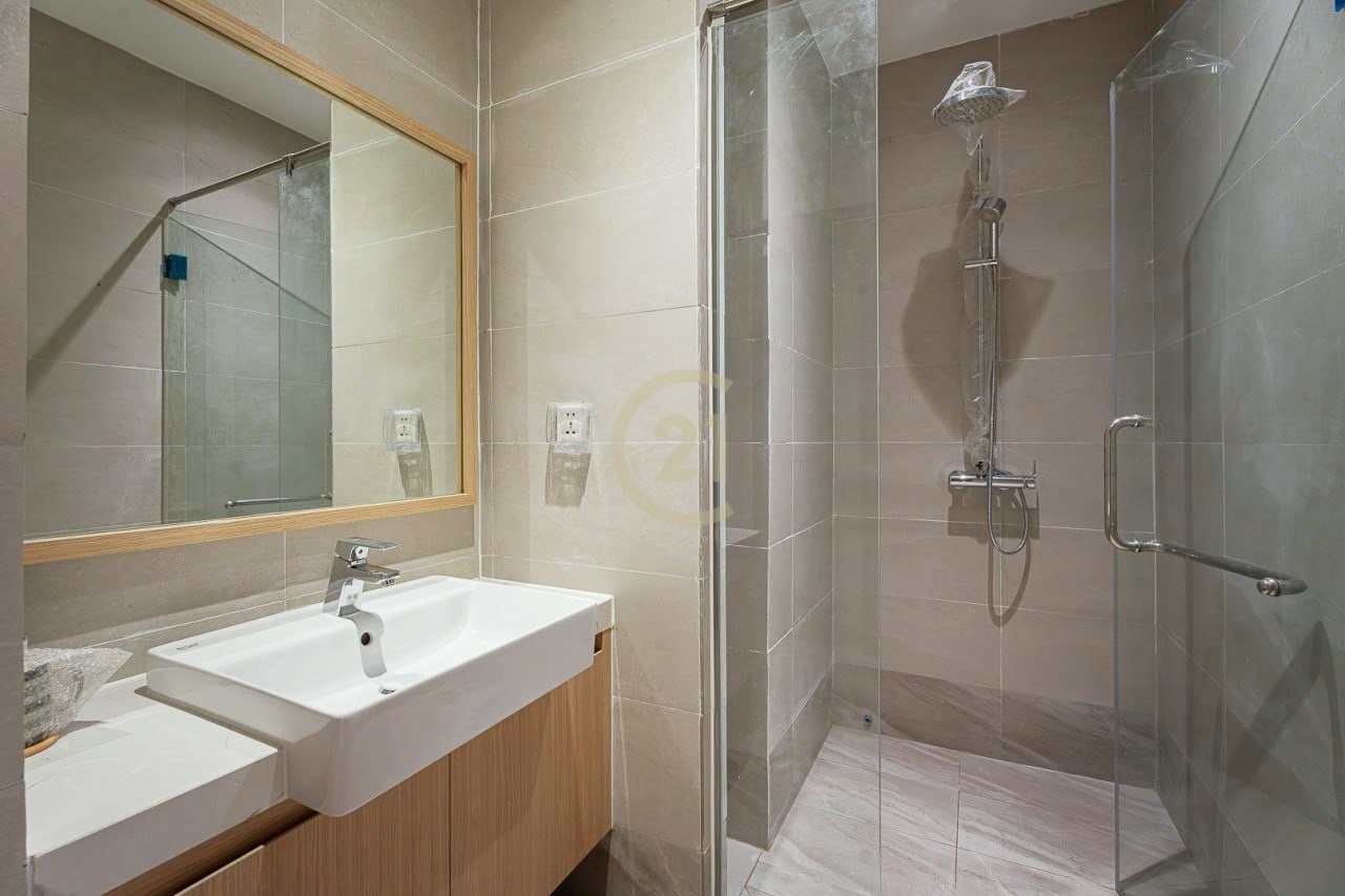 WESTERN ONE BEDROOM FOR RENT