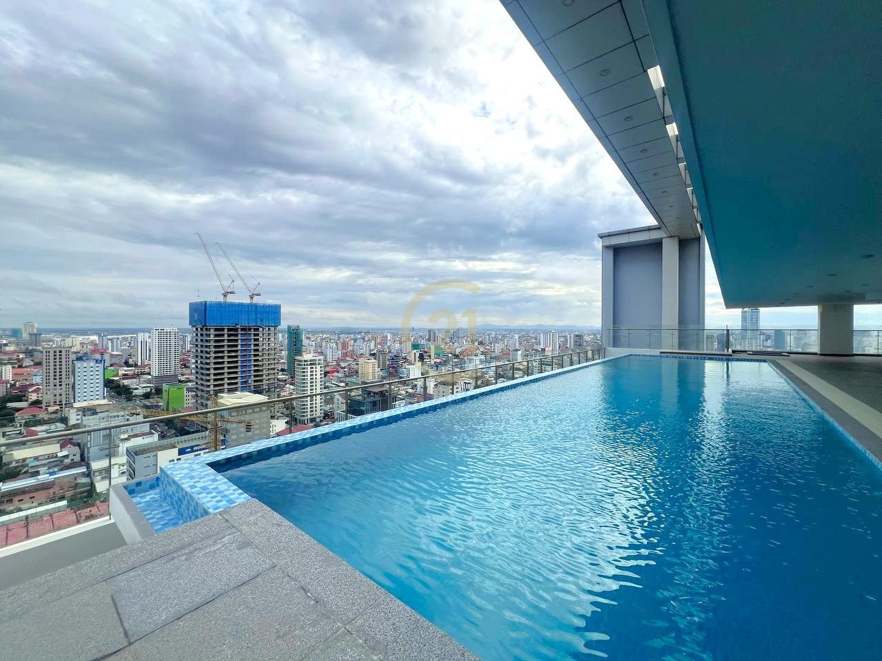 Luxuries One Bedroom For Rent In BKK1