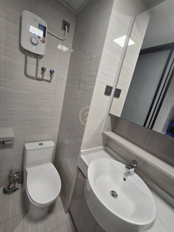 Brand New Condo Studio for Rent at Boeng Trabaek