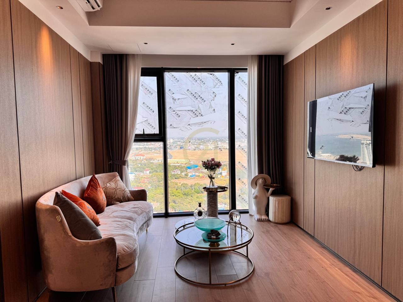 Brand New 1 Bedroom Condo For Rent at Koh Norea