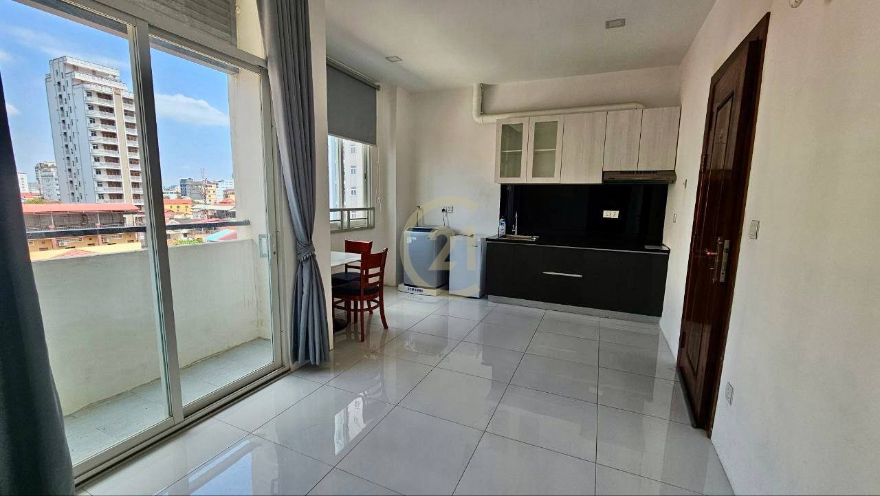 Western One Bedroom For Rent At BKK2