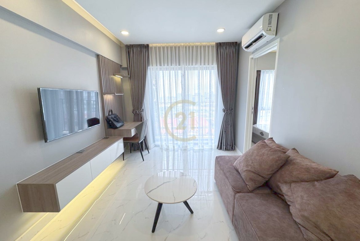 Modern 1 Bedroom For Rent at The Garden 2