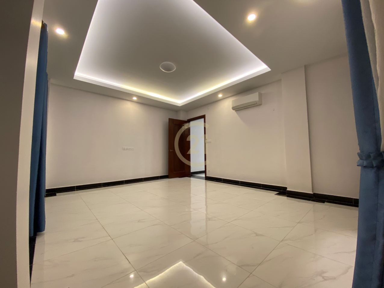 Luxury Building For Rent At TTP