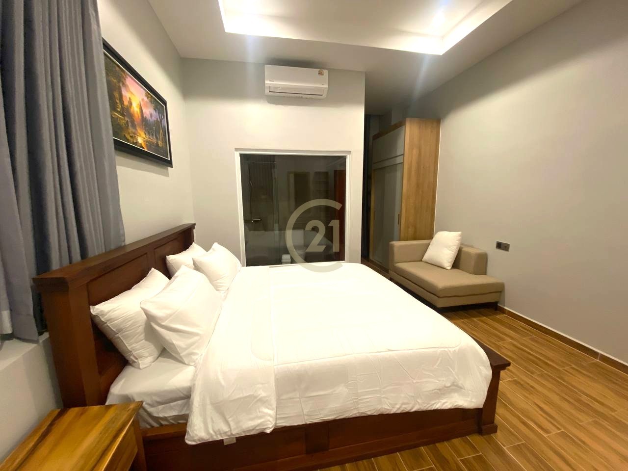 photo_4_2025-05-08_13-56-30 Luxury One Bedroom For Rent At Tonle Bassac