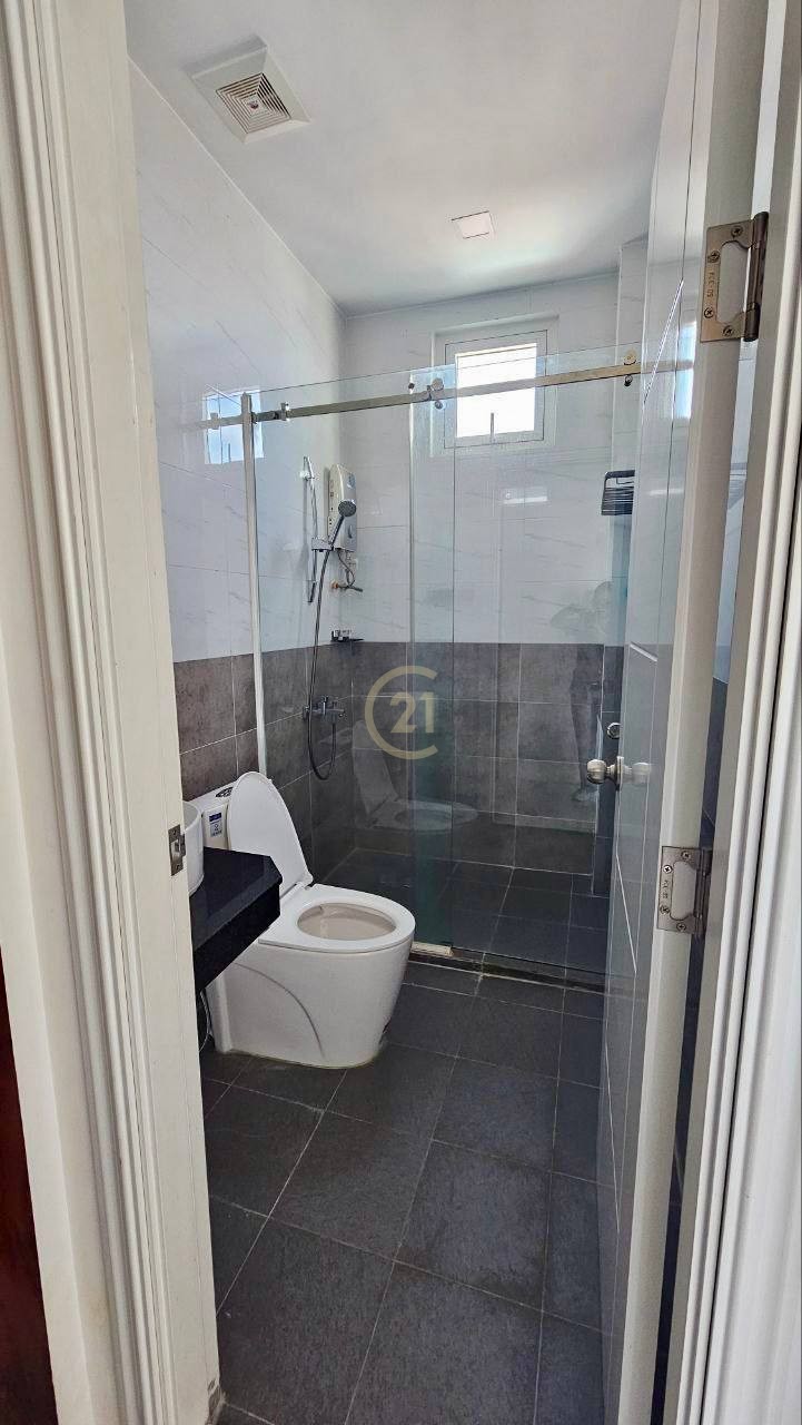 Western One Bedroom For Rent At BKK2