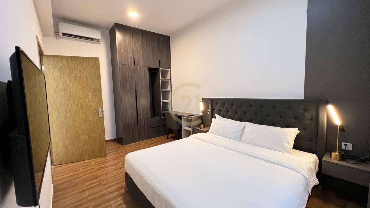 Luxurious 1 Bedroom For Rent at Olympic