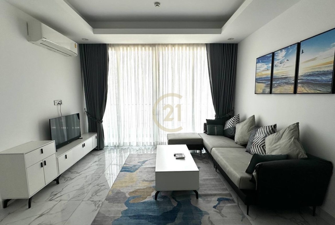 Modern 2-Bedroom Condo for Rent in BKK1