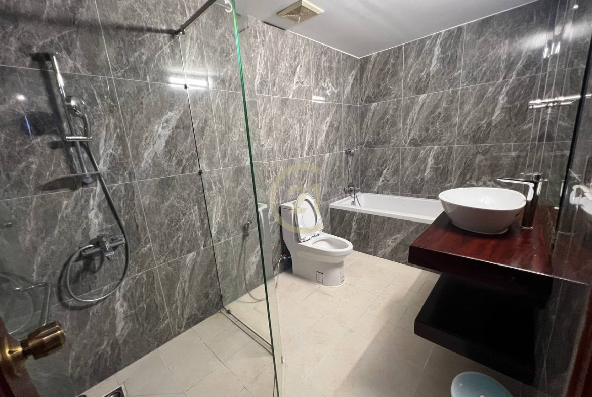 Modern 2-Bedroom Apartment for Rent in BKK1