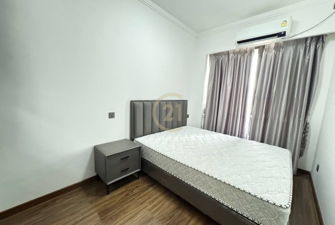 High Floor 3 Bedroom Condo For Rent at BKK1