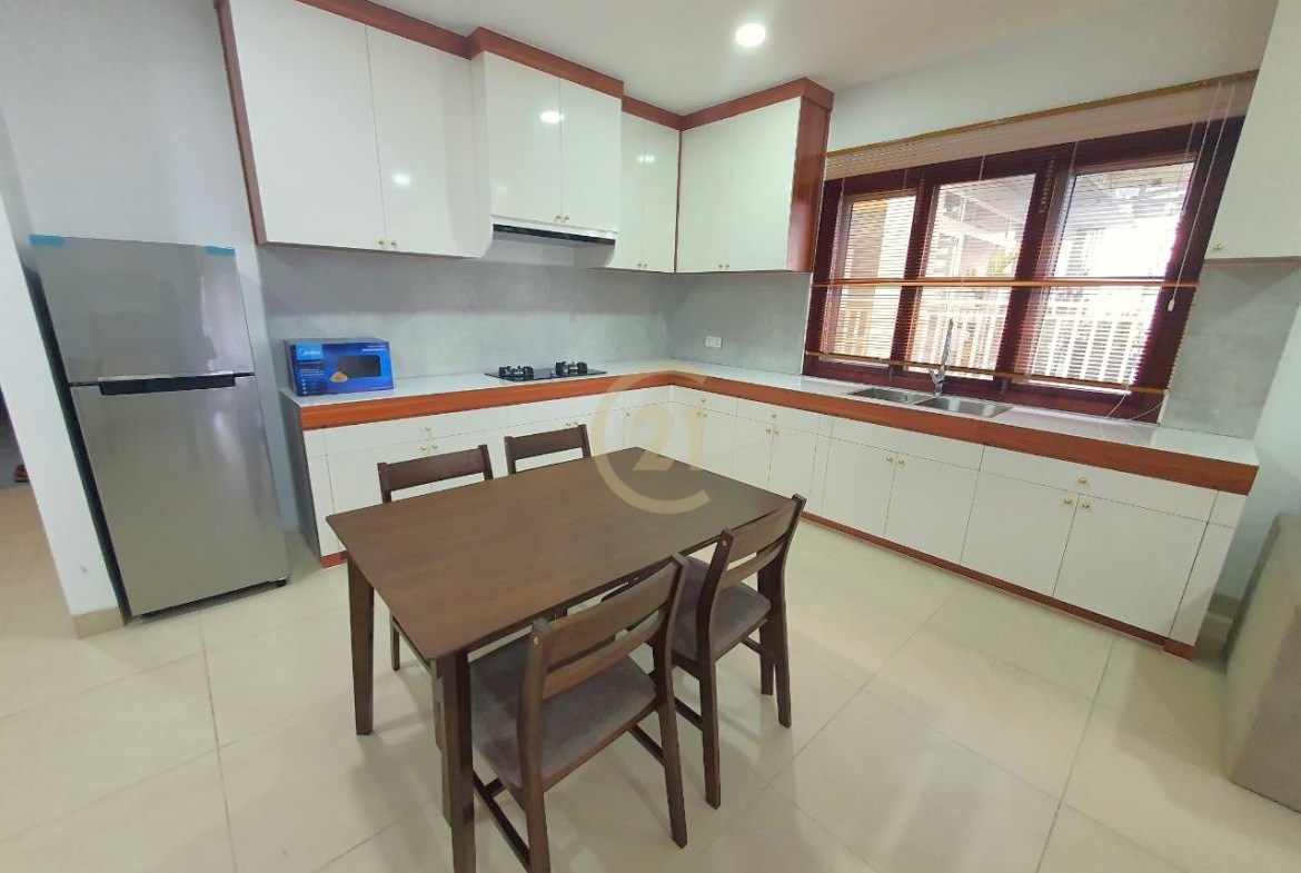 Cozy Two Bedroom for Rent at BKK1