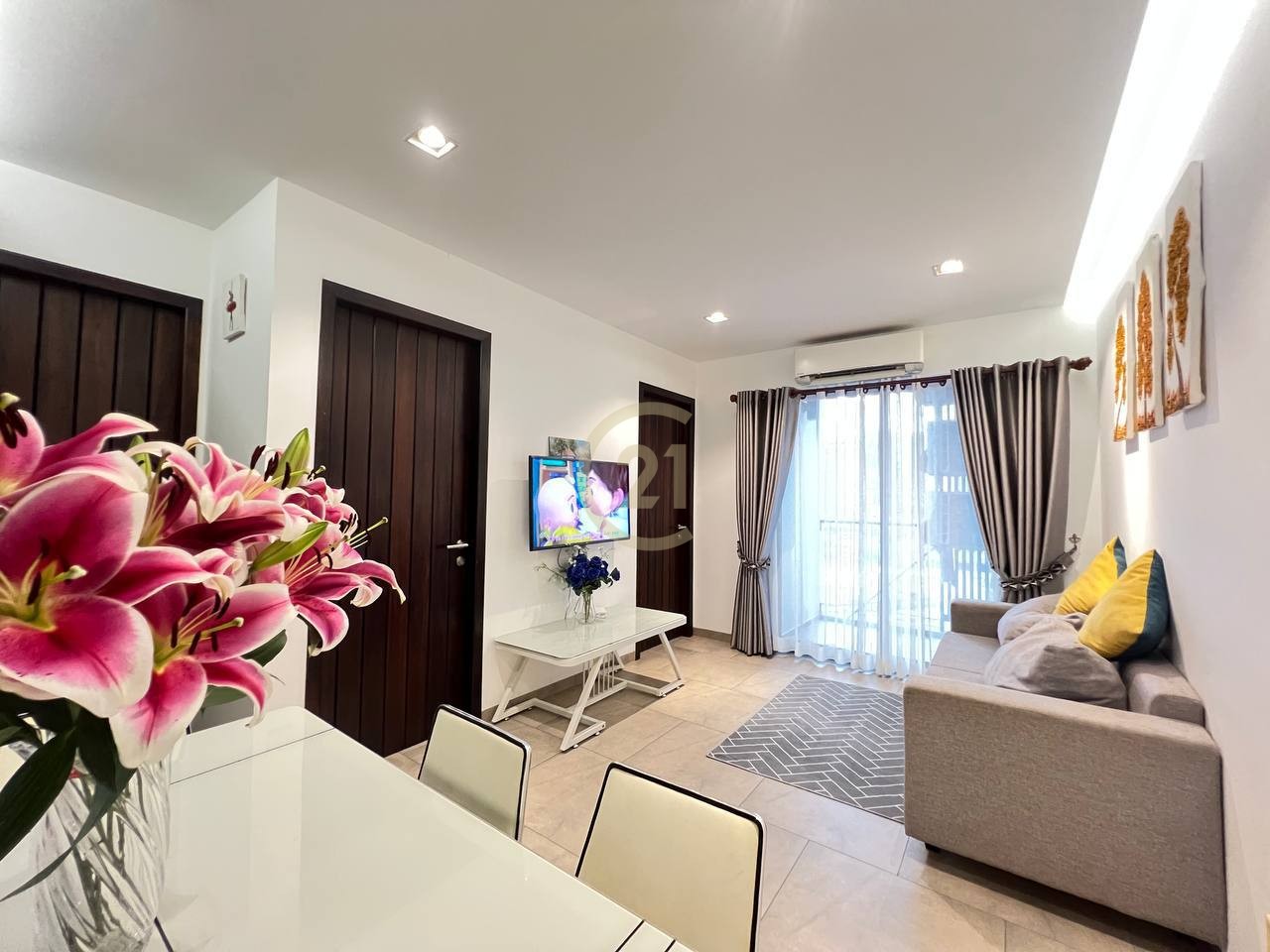 Beautiful Two Bedroom For Rent at Urban Village