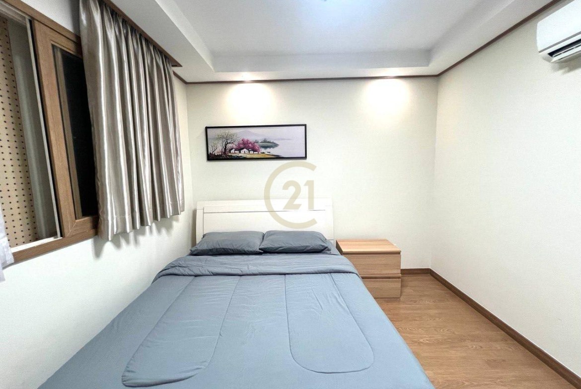 Cozy Condo 2 Bedroom for Rent at BKK1