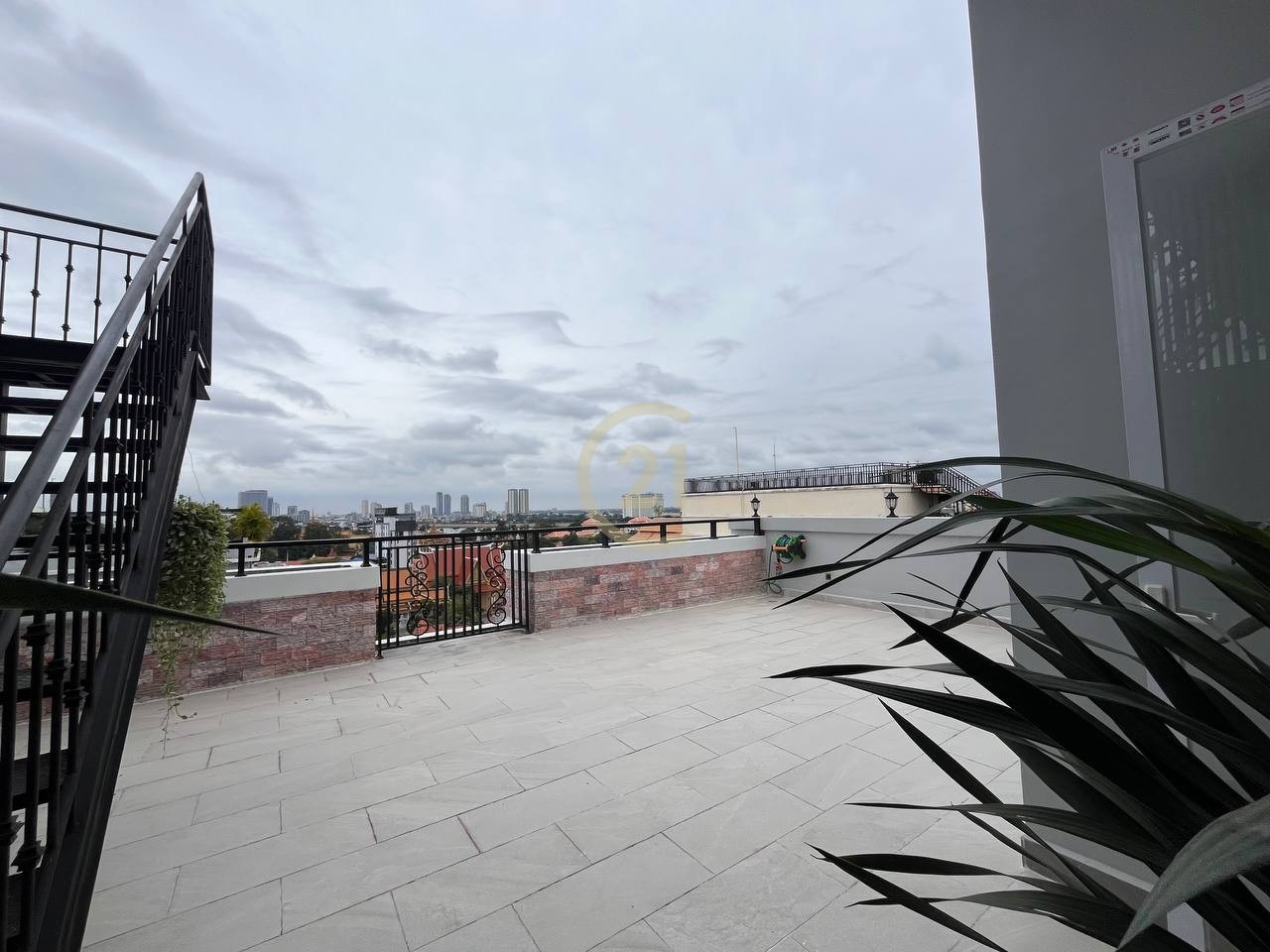 Luxury One Bedroom For Rent At Tonle Bassac
