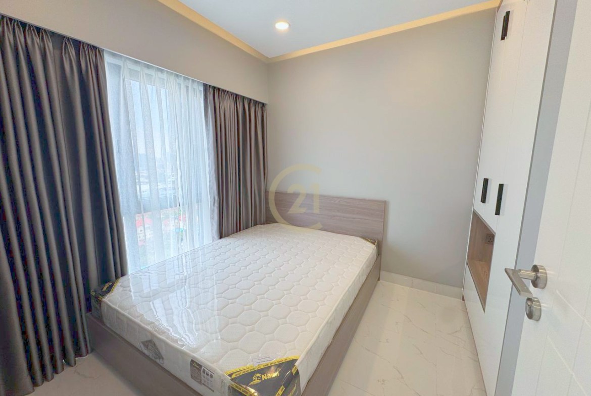 Modern 1 Bedroom For Rent at The Garden 2
