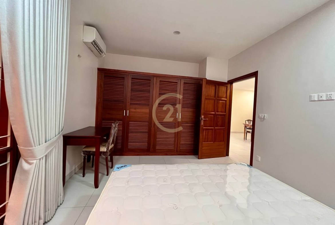 Newly Apartment One Bedroom For Rent at BKK1