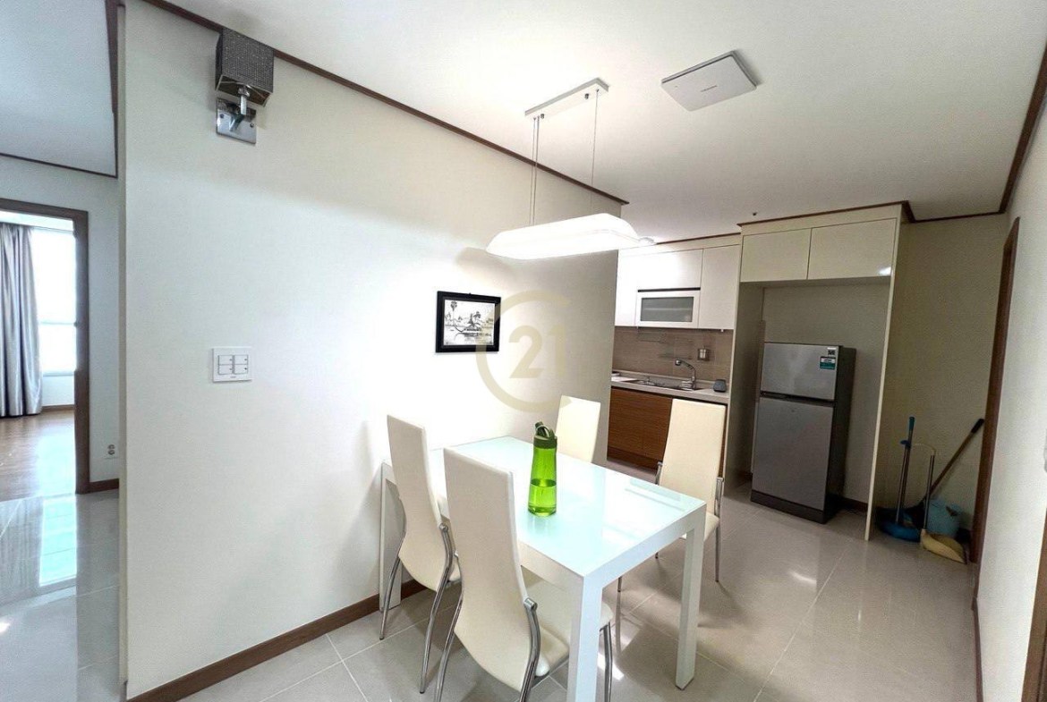 Cozy Condo 2 Bedroom for Rent at BKK1