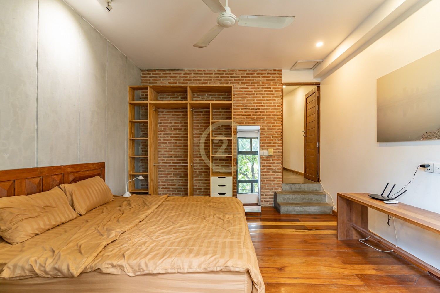 Renovated House 2 Bed For Rent at Doun Penh
