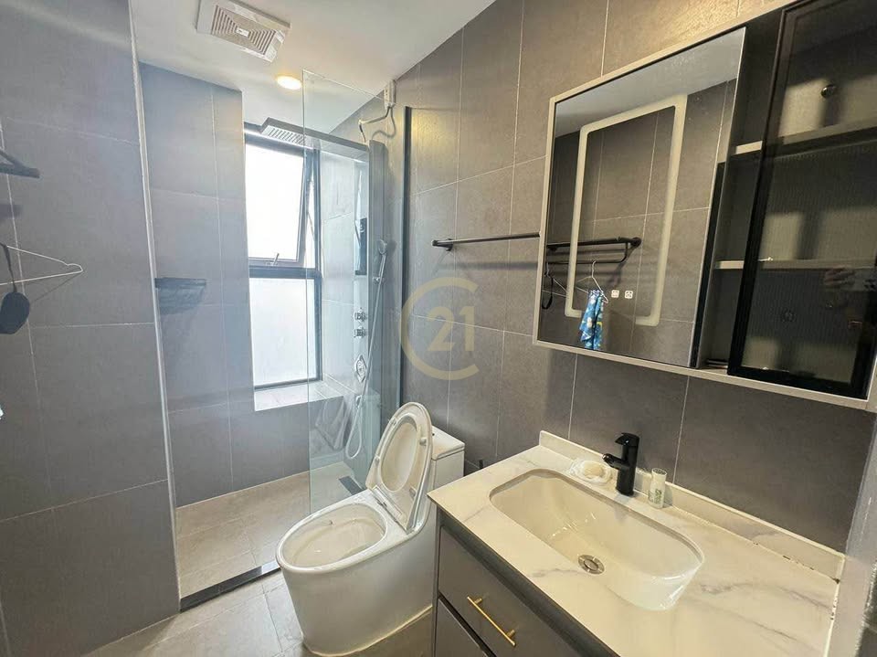 VINTAGE TWO BEDROOM FOR RENT AT BKK3