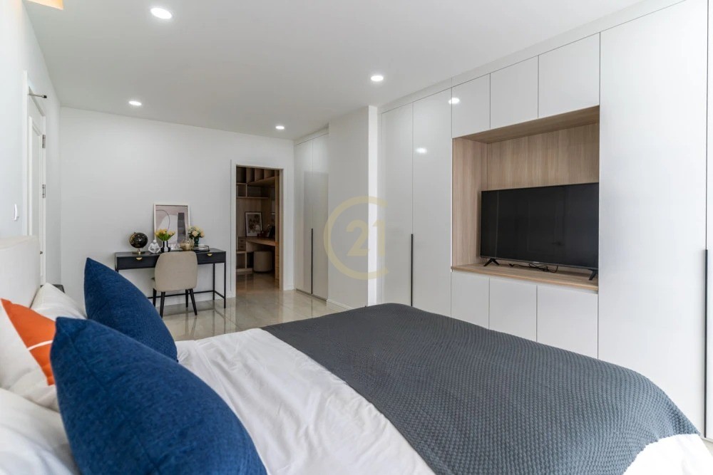 ADORABLE TWO BEDROOM FOR RENT