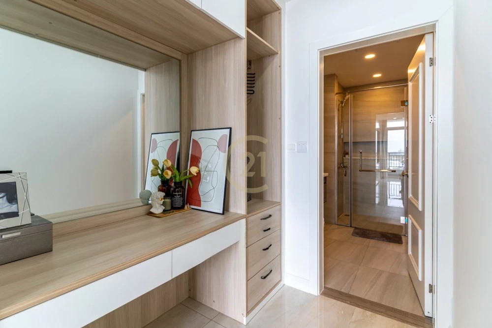 ADORABLE TWO BEDROOM FOR RENT