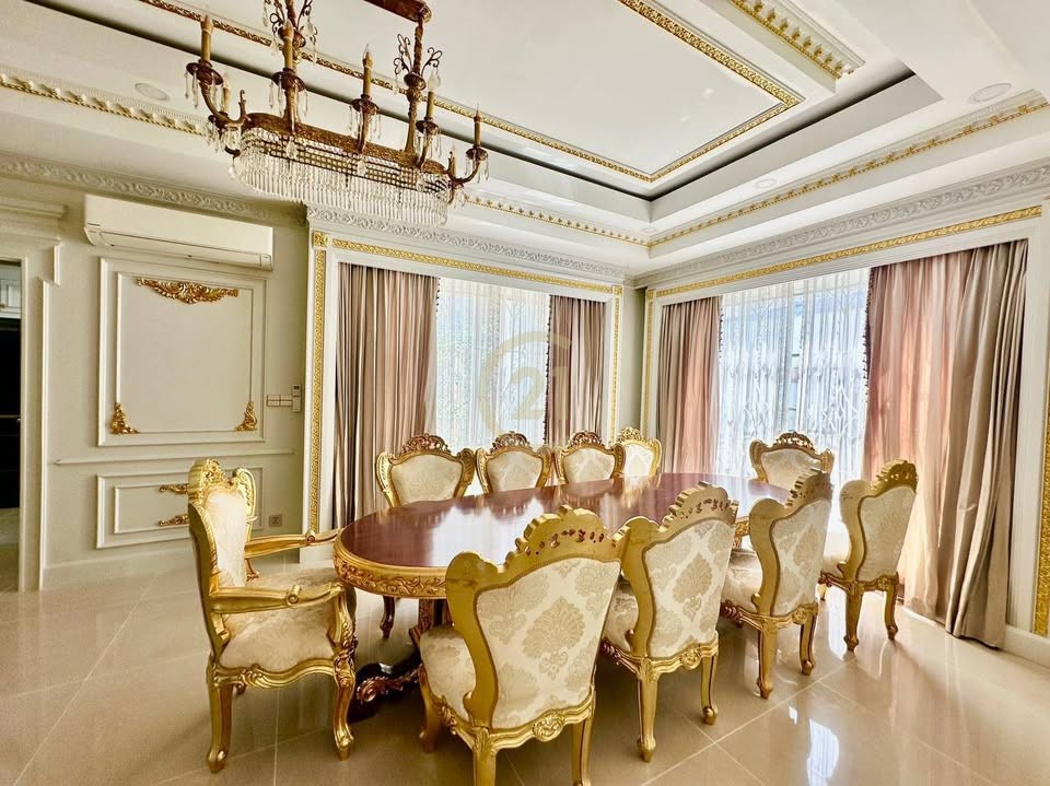 SINGLE VILLA FOR RENT AT PENG HOUT 60M