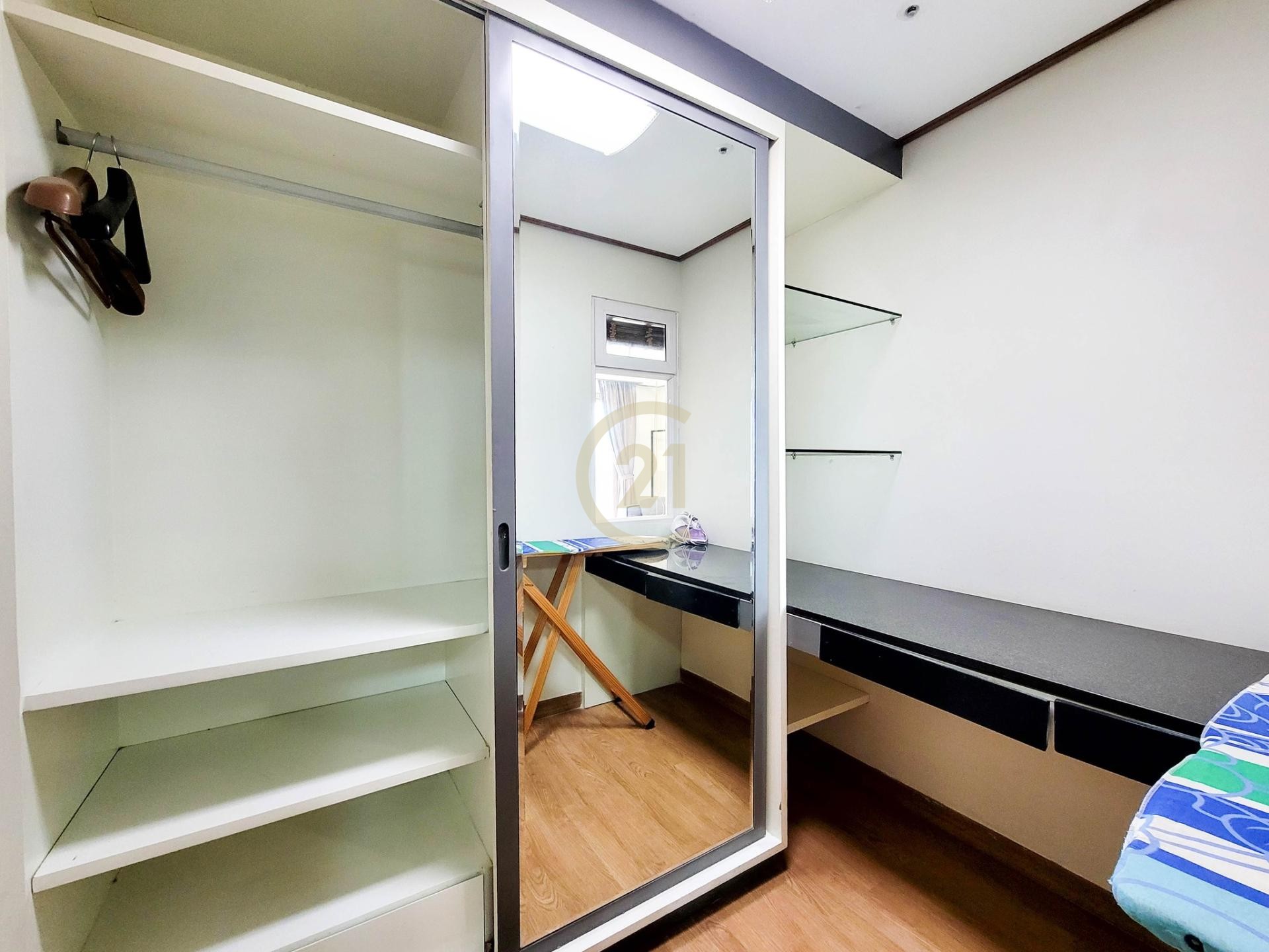 CLASSIC ONE BEDROOM FOR RENT AT BKK1