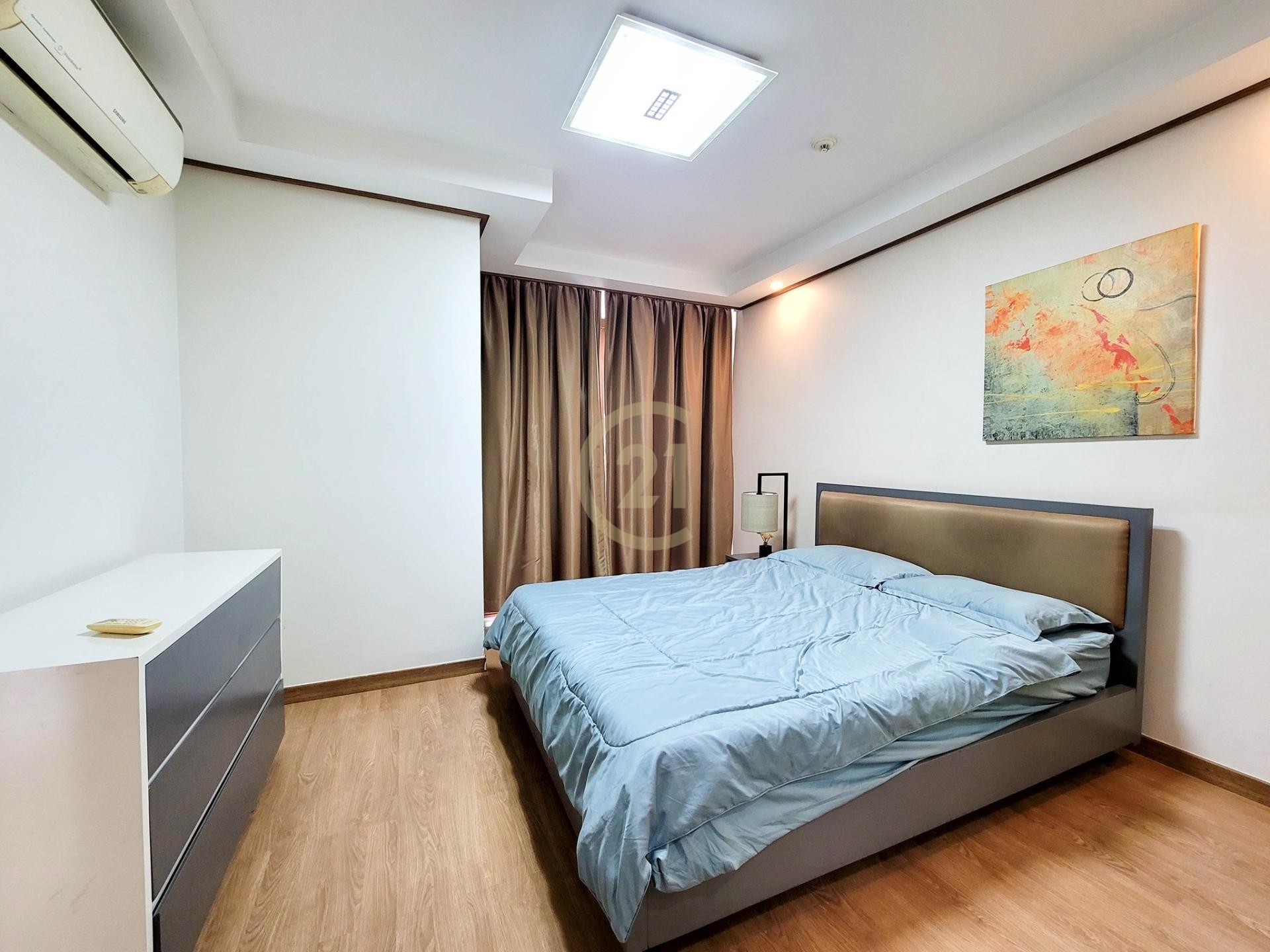 CLASSIC ONE BEDROOM FOR RENT AT BKK1