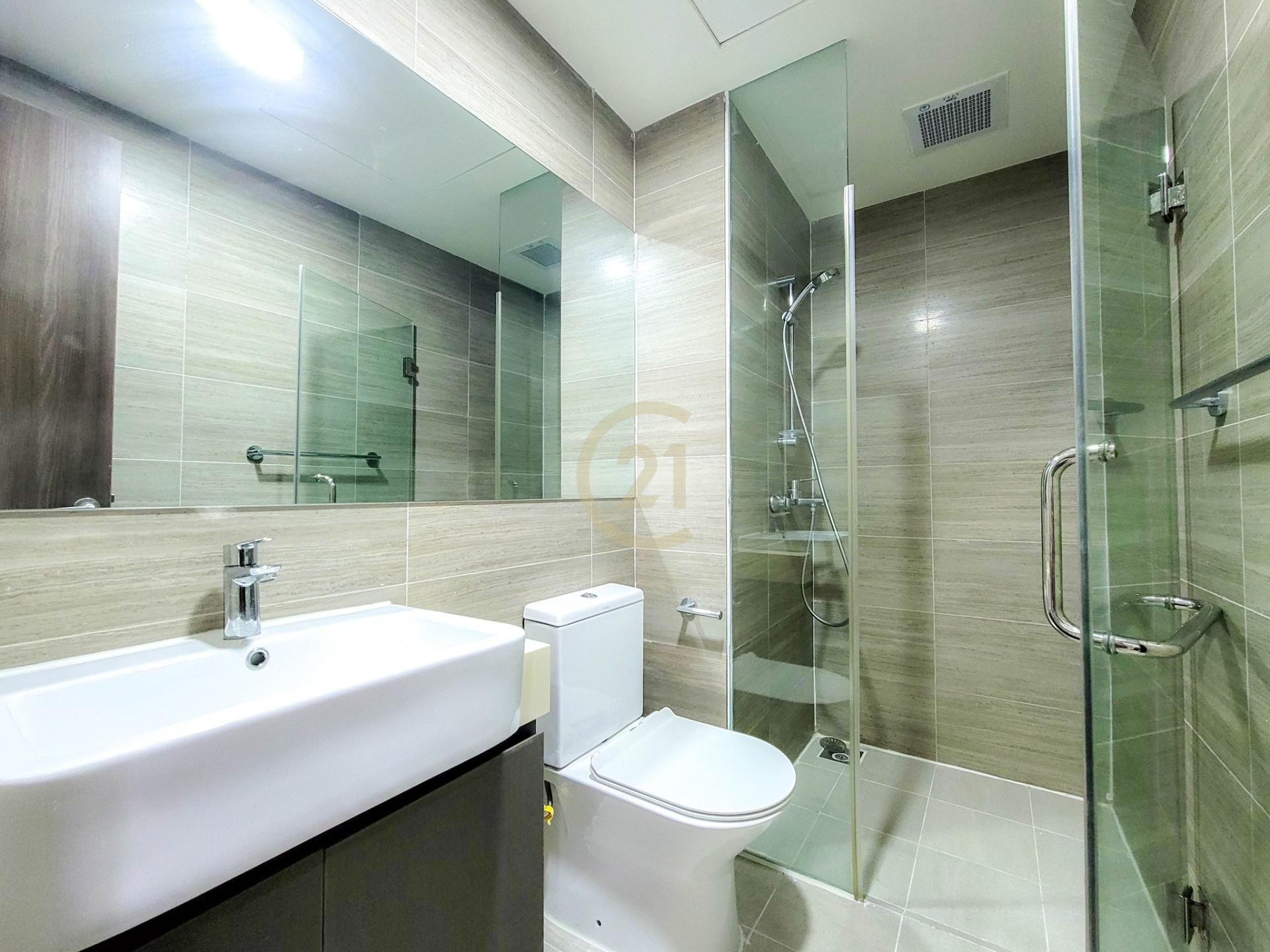 MODERN TWO BEDROOM FOR RENT AT THE PEAK
