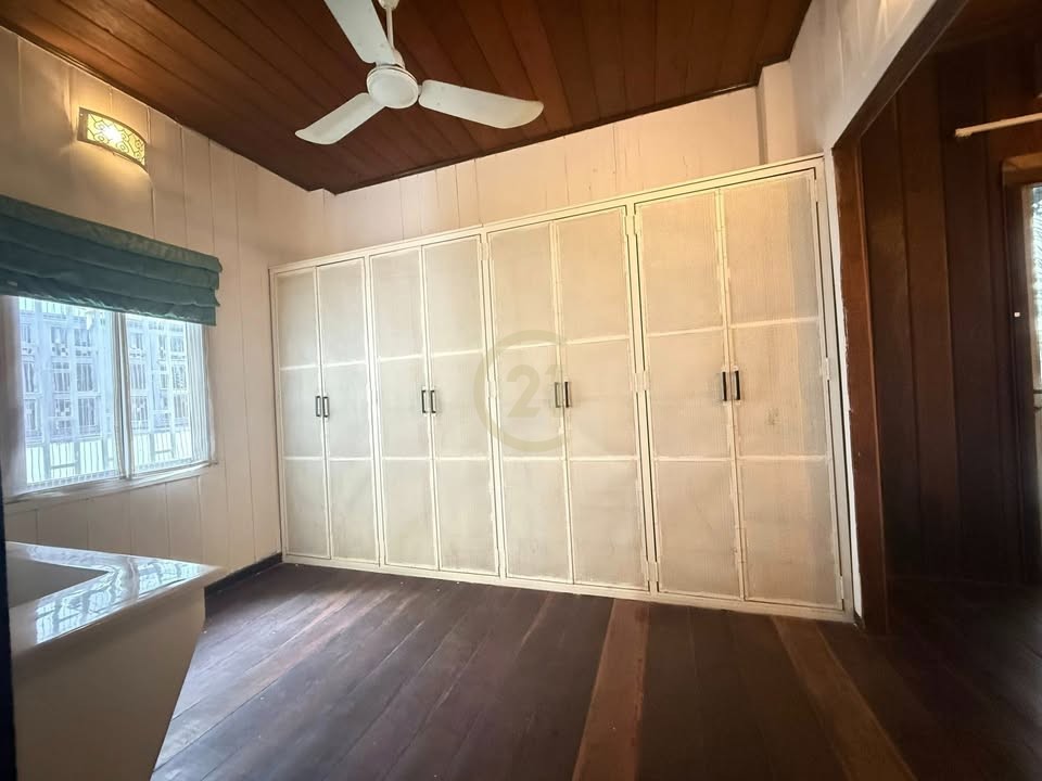 503758970_1781610256118110_7790011552397553828_n RENOVATED THREE BEDROOM FOR RENT AT BTB