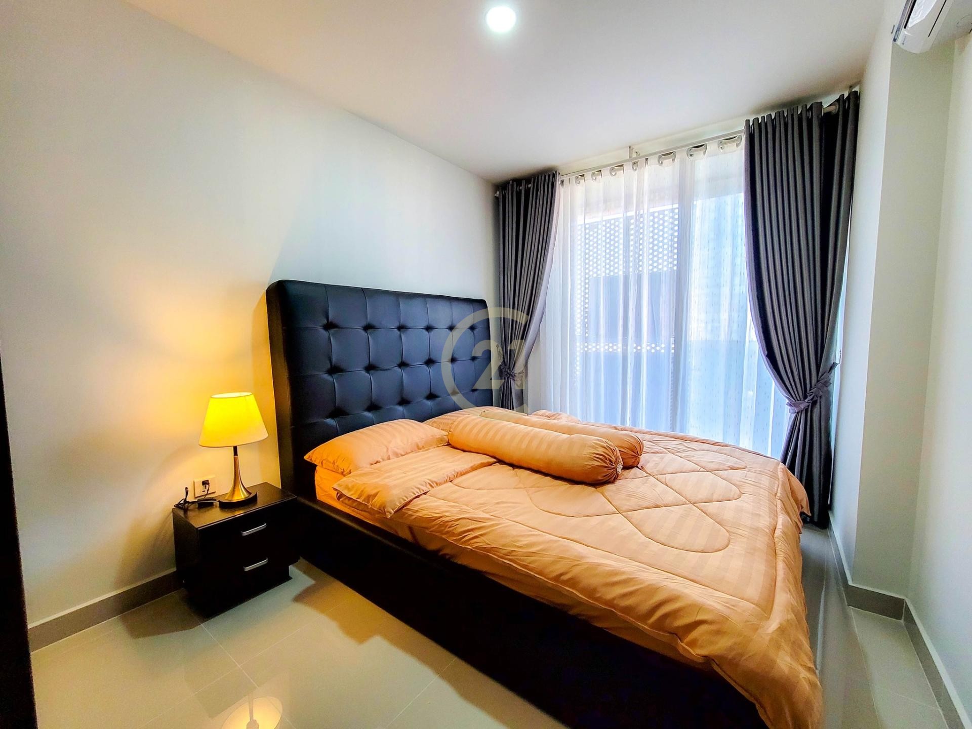 MODERN TWO BEDROOM FOR RENT AT THE PEAK