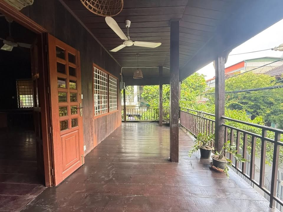 503952956_1781610272784775_5015257461436441892_n RENOVATED THREE BEDROOM FOR RENT AT BTB