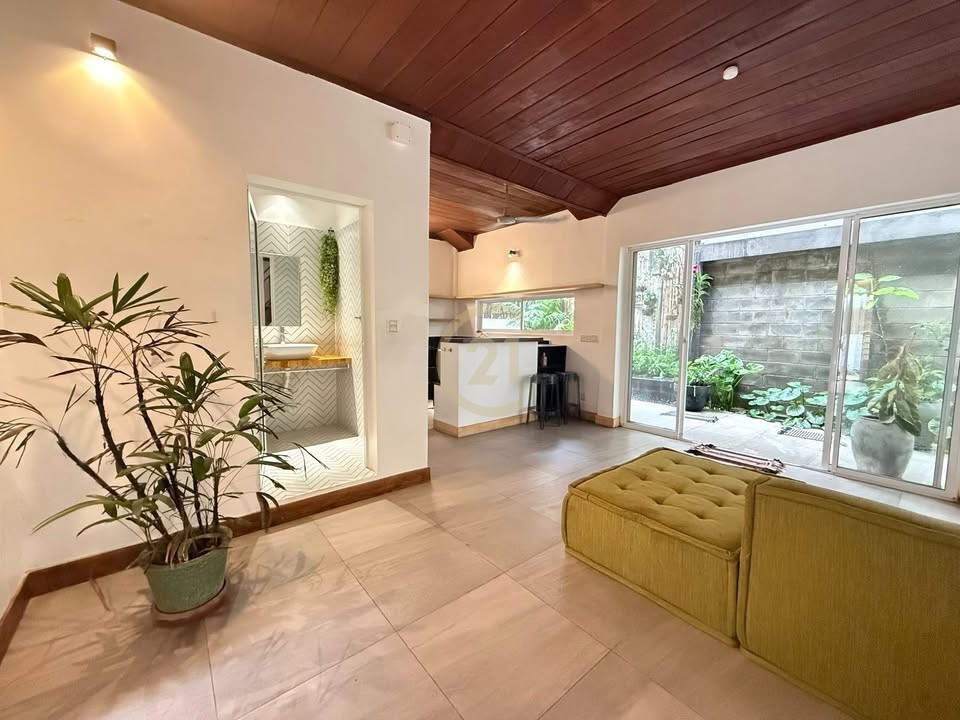 504061880_1781610259451443_545732486088059877_n RENOVATED THREE BEDROOM FOR RENT AT BTB