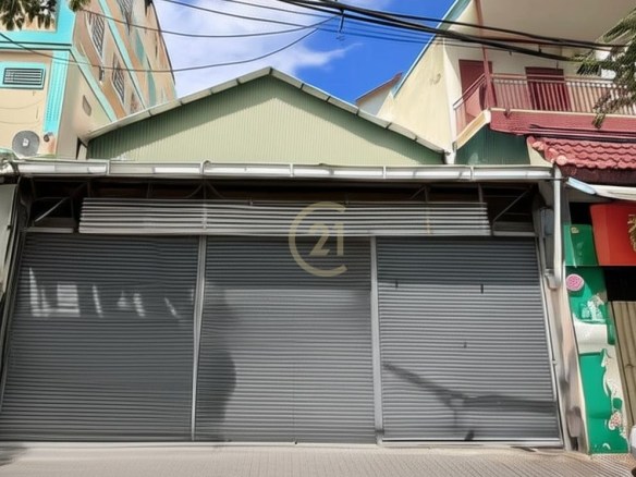 Warehouse For Rent At Tonle Bassac