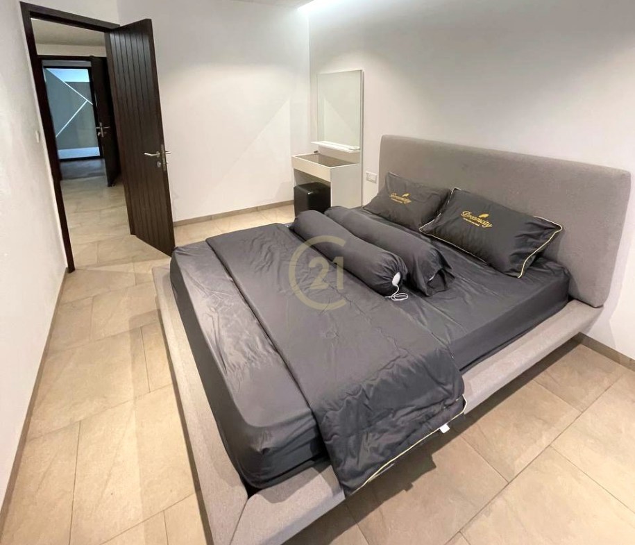 Cozy One Bedroom For Rent At Urban Village 
