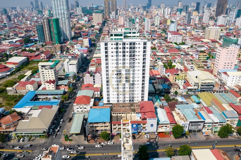 Stylish 1 Bedroom Condo For Lease at BKK3