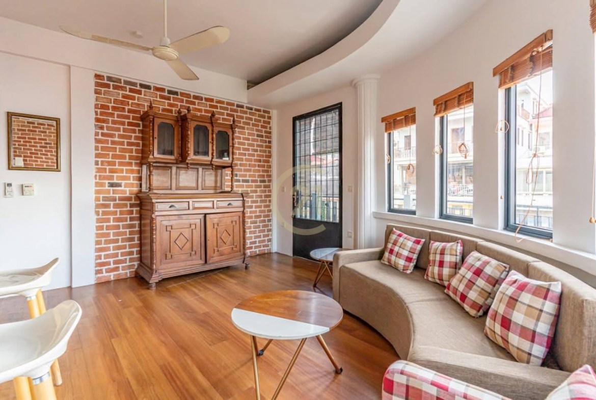 RENOVATE THREE BEDROOM FOR RENT