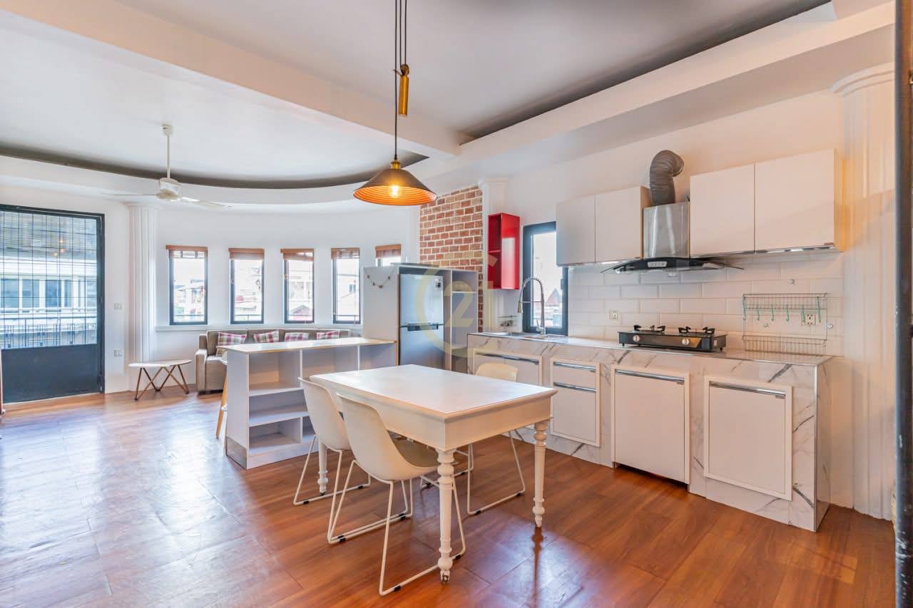 RENOVATE THREE BEDROOM FOR RENT