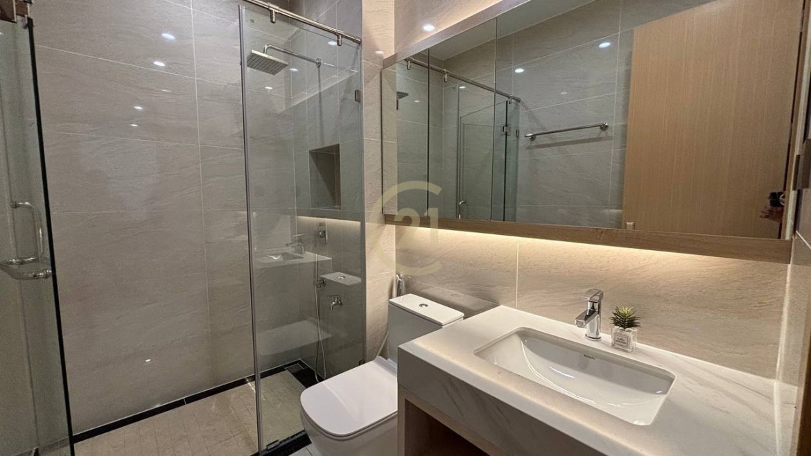 LOVELY TWO BEDROOM FOR RENT