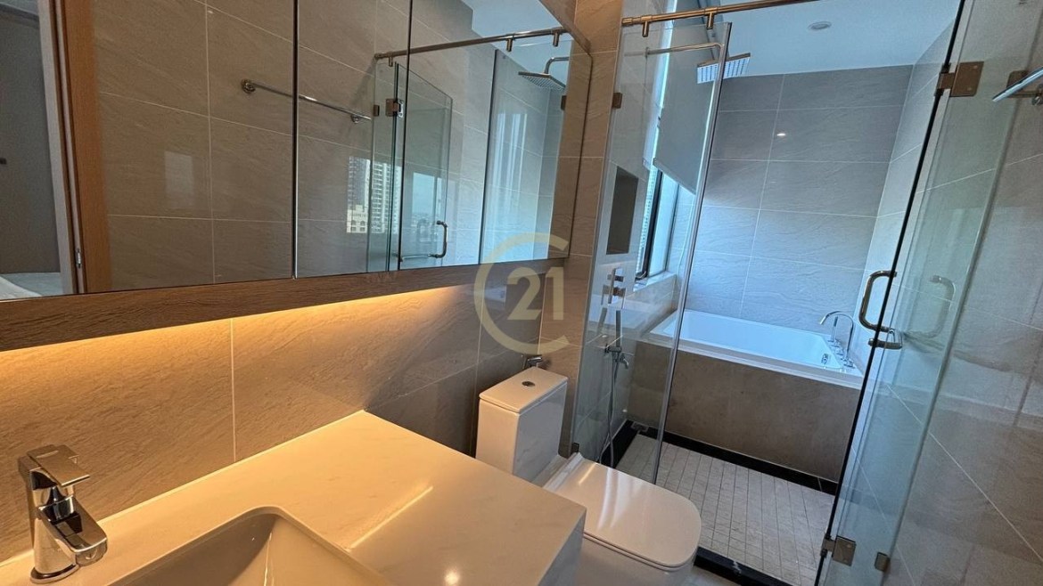 LOVELY TWO BEDROOM FOR RENT