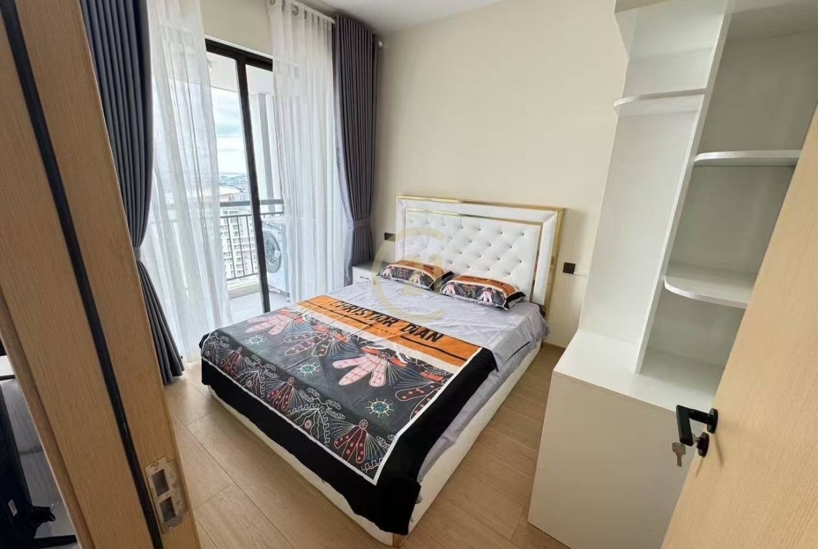 Luxury One Bedroom For Rent At Beoug Trobek