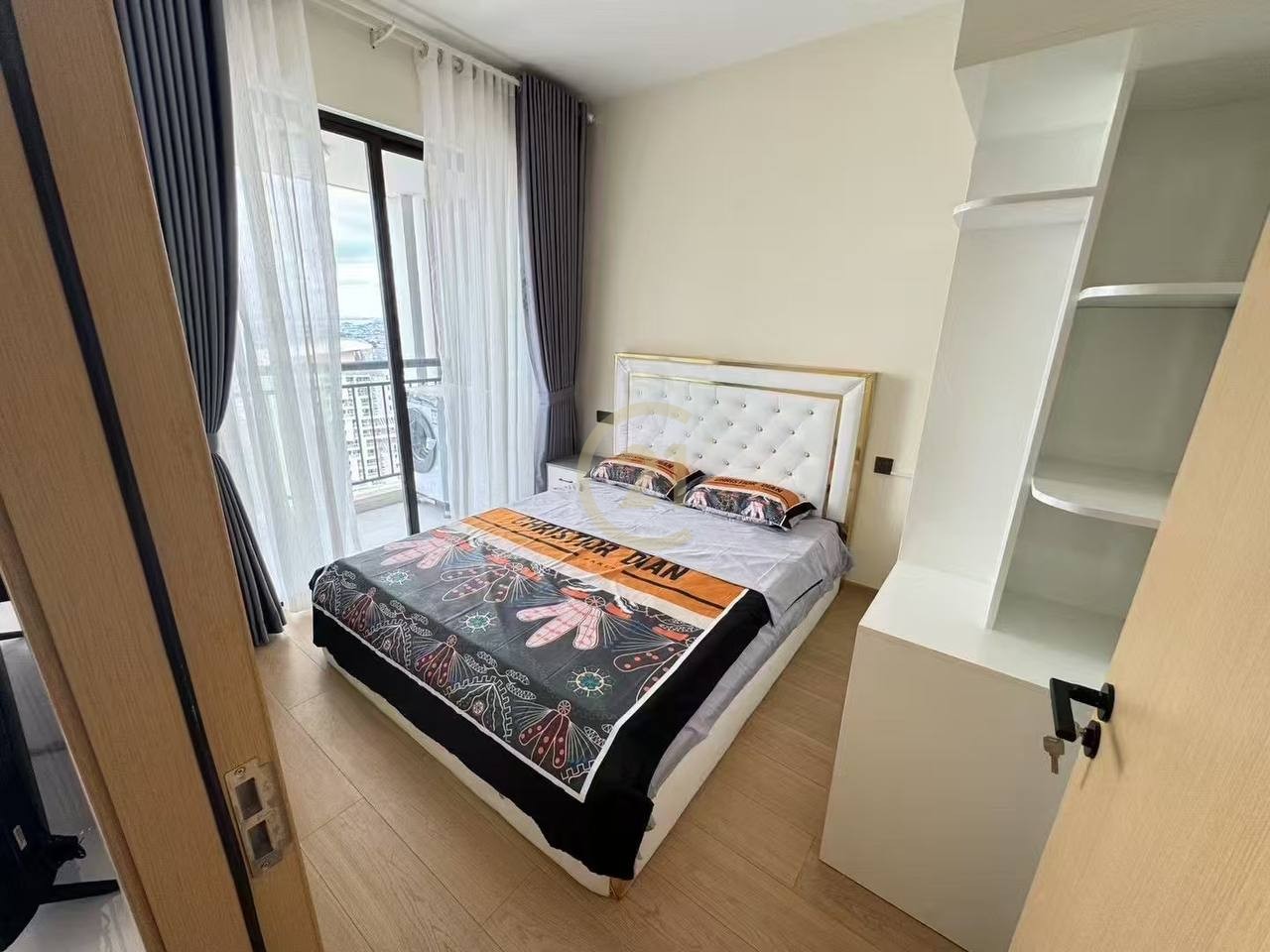 Luxury One Bedroom For Rent At Beoug Trobek
