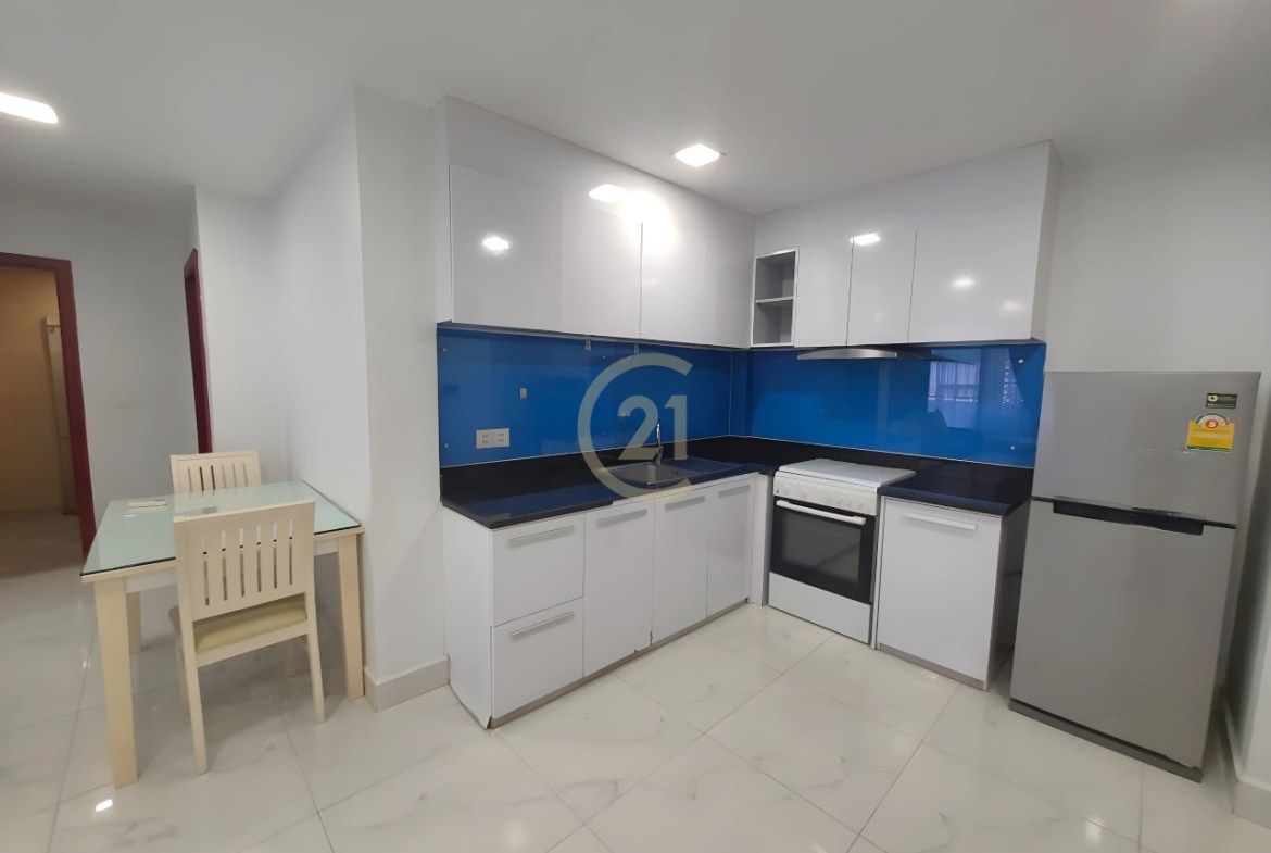 NICE TWO BEDROOM FOR RENT AT BKK1