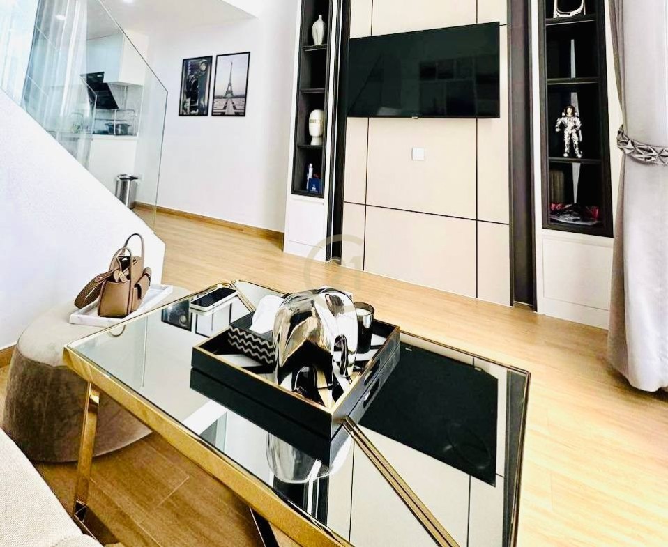 Modern One Bedroom For Sale