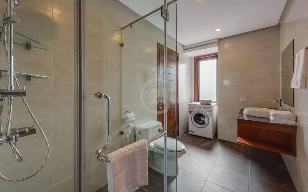 PRECIOUS THREE BEDROOM FOR RENT AT BKK1