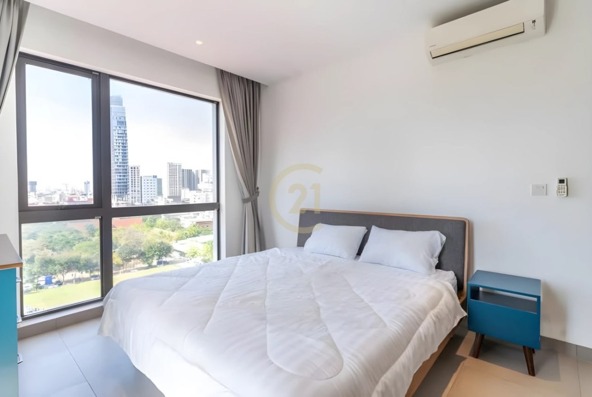 LUXURIOUS TWO BEDROOM FOR RENT AT BKK1