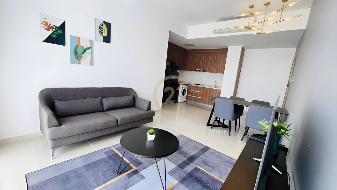 STYLISH TWO BEDROOM FOR RENT NEAR OLYMPIC