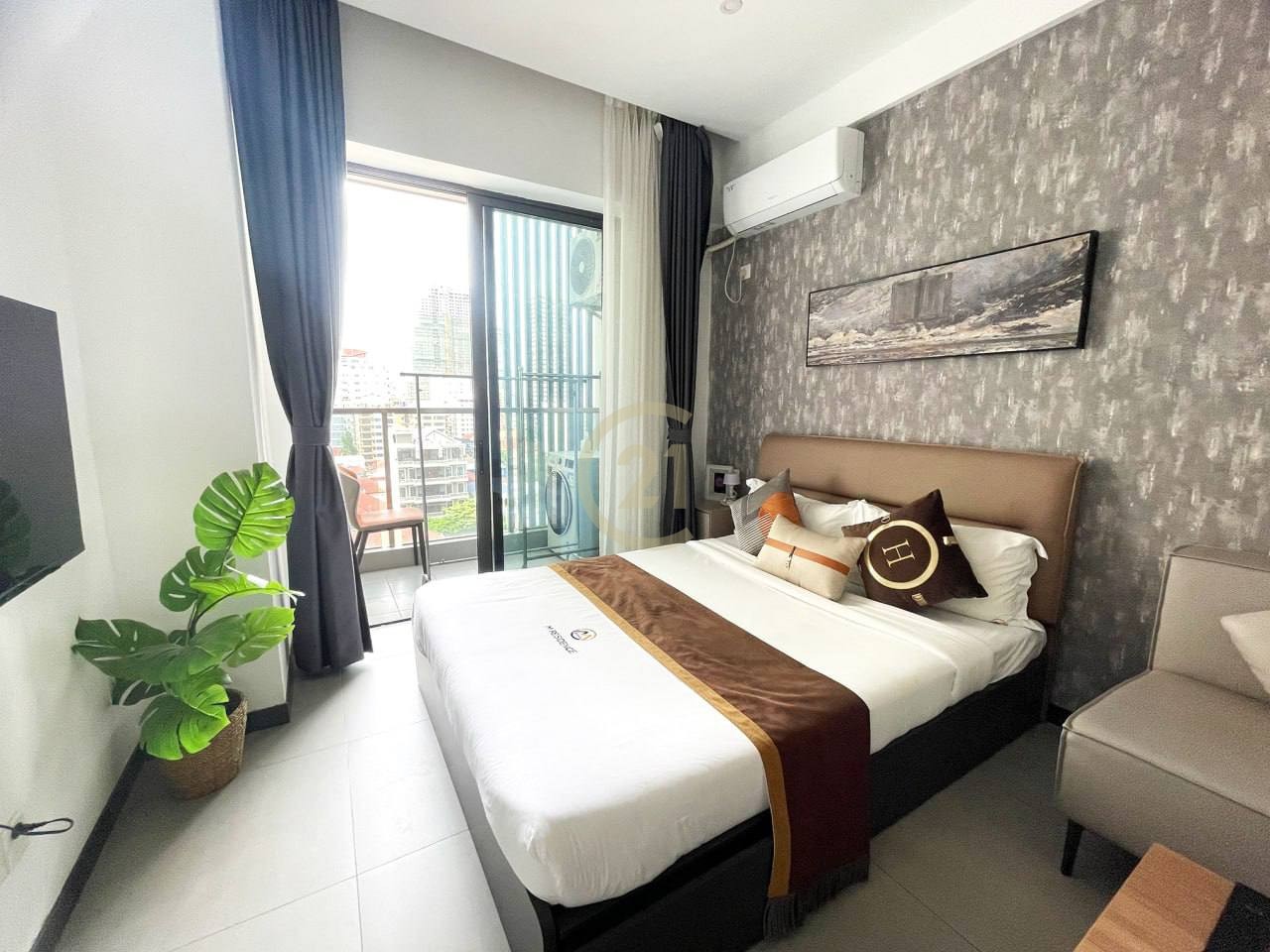 NICE STUDIO ROOM FOR RENT AT BKK1